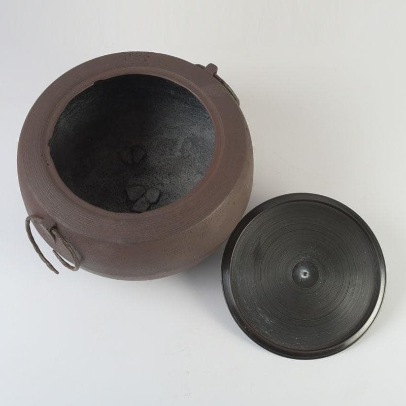 茶道具　釜師　畠春斎作　肩糸目　廣口釜　共布共箱　V　9865A