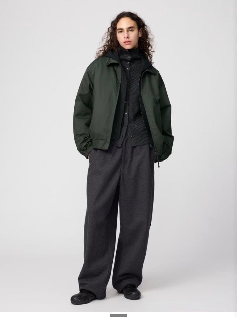 新品未使用 UNIQLO U ユニクロ U パフテックショートブルゾン L