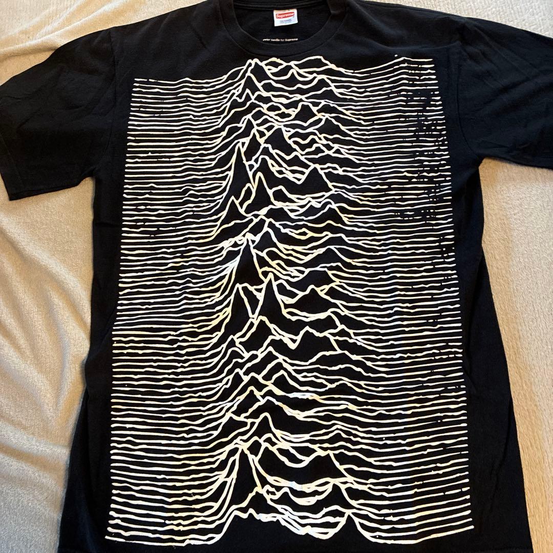 SUPREME 05SS× Peter Saville Joy Div