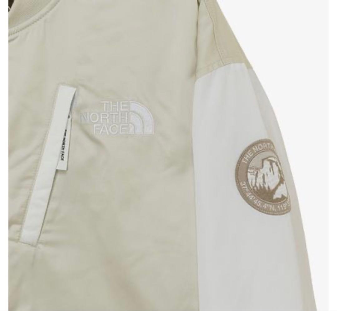 The North Face アイボリー ボンバージャケット