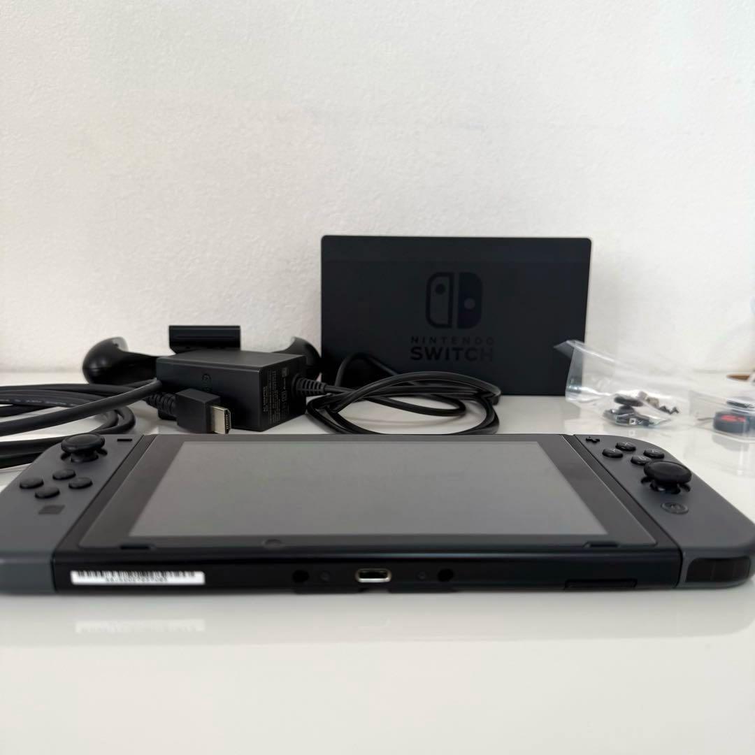 128GB SDカード付き、グレーNintendo Switch 本体＆周辺機器