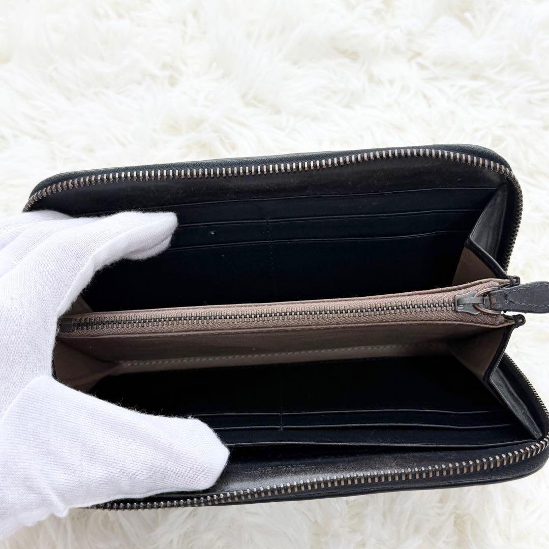 ボッテガヴェネタ イントレチャート 長財布 黒色 ユニセックス