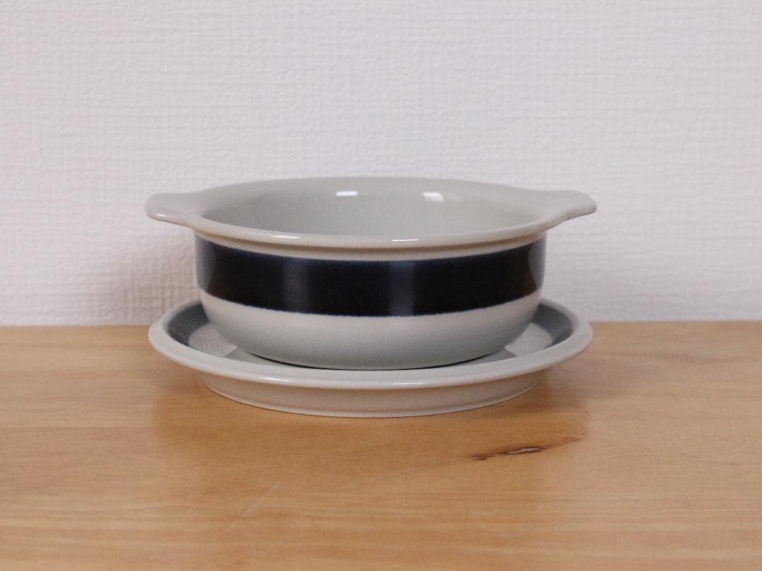 ARABIA アネモネ Anemone　グラタン皿 耳付きボウル&ソーサー 1客