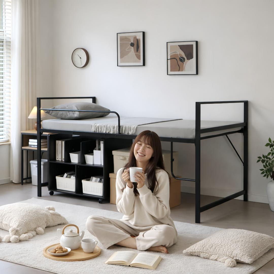ロフトベッド【シングル】　一人暮らしに最適　ロータイプ　スチール製　BLACK