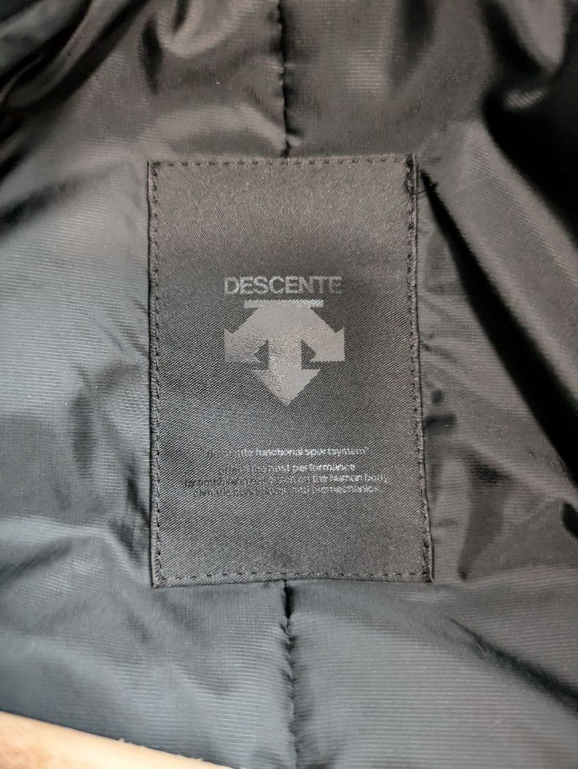 デサントDESCENTE 中綿ダウンコート