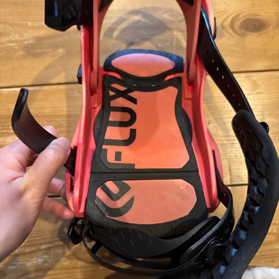 Flux スノーボードビンディング ピンク　S size