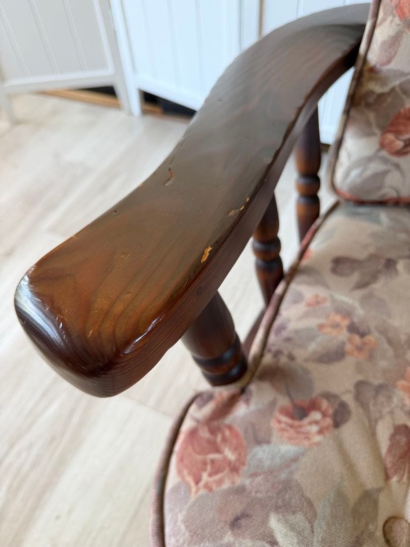 ①飛騨産業 キツツキ フロンティア アーム付きソファチェアカントリー 木製