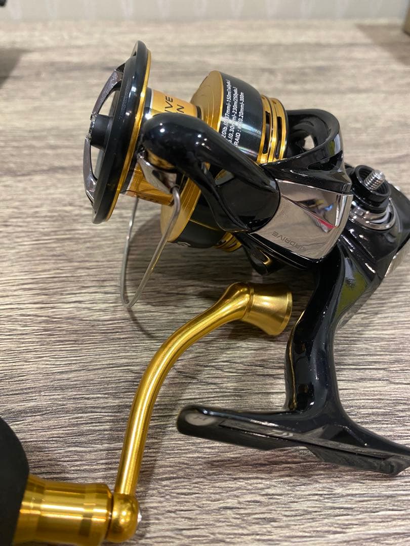 ✴️即購入不可コメント必須 【未使用】ダイワ スピニングリール 23レガリス