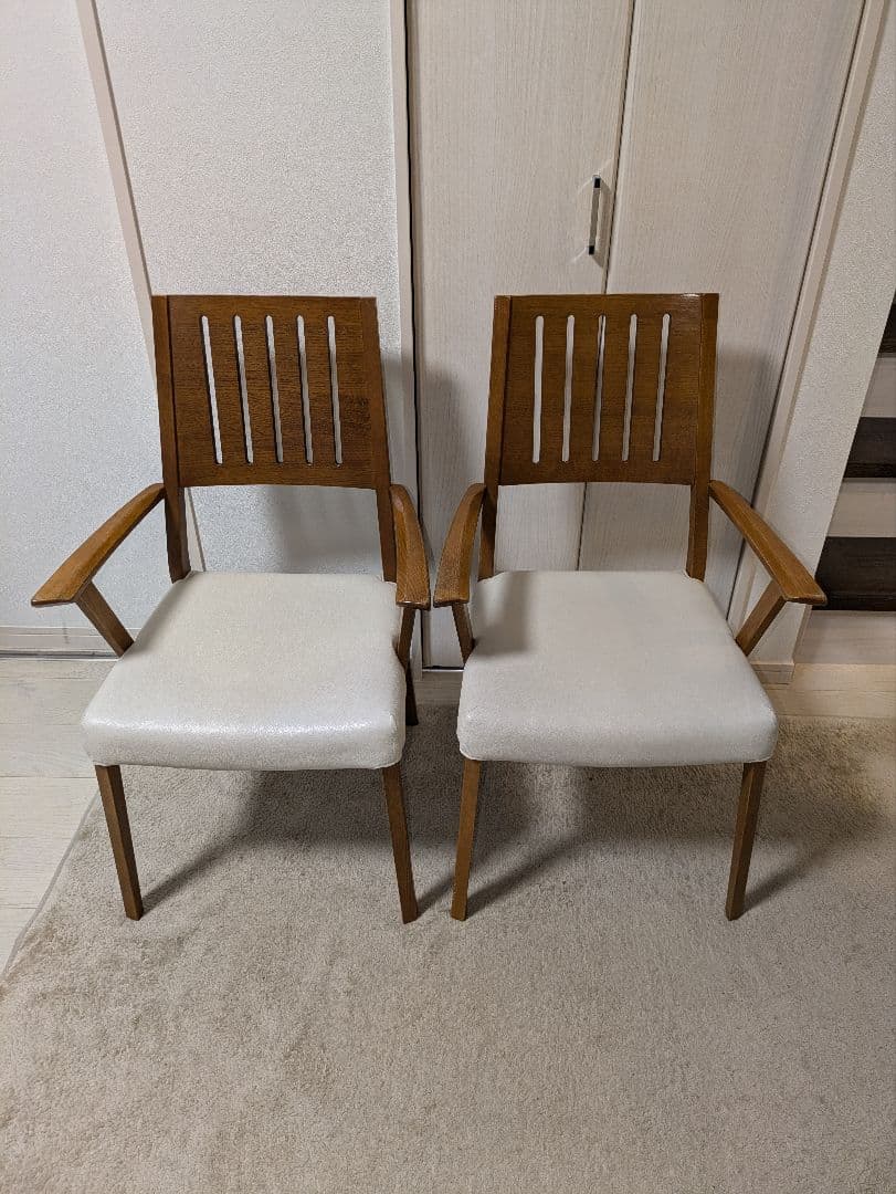 大塚家具　IDC ダイニングチェア　椅子　２脚セット