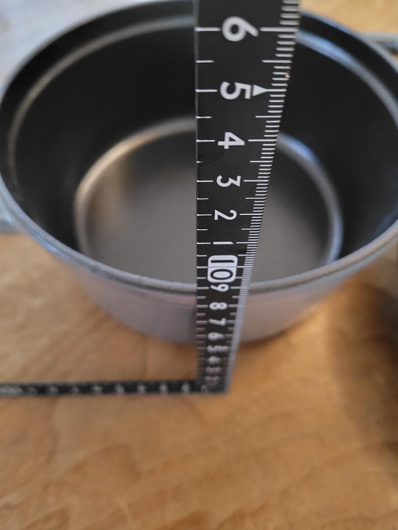 ストウブ　ピコ　ココット　ラウンド　グレー　18cm　未使用品