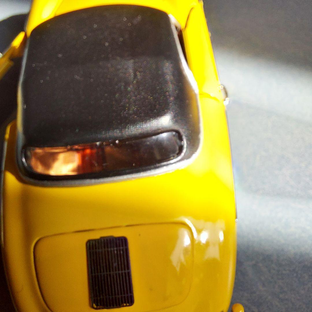 ポルシェ 356 イエロー オープンカー