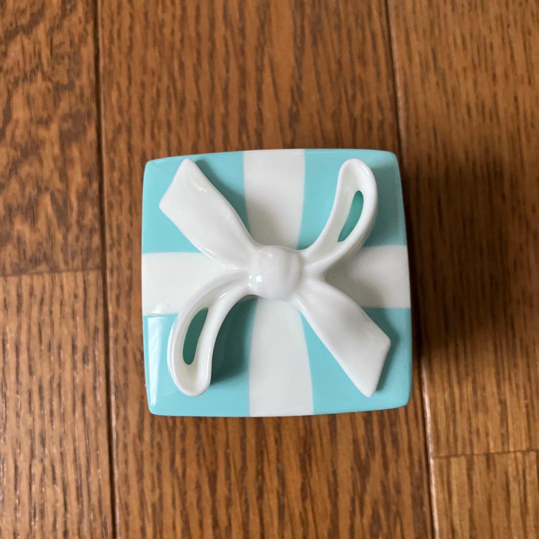 【新品未使用】Tiffany & Co. ギフトボックス型小物入れ