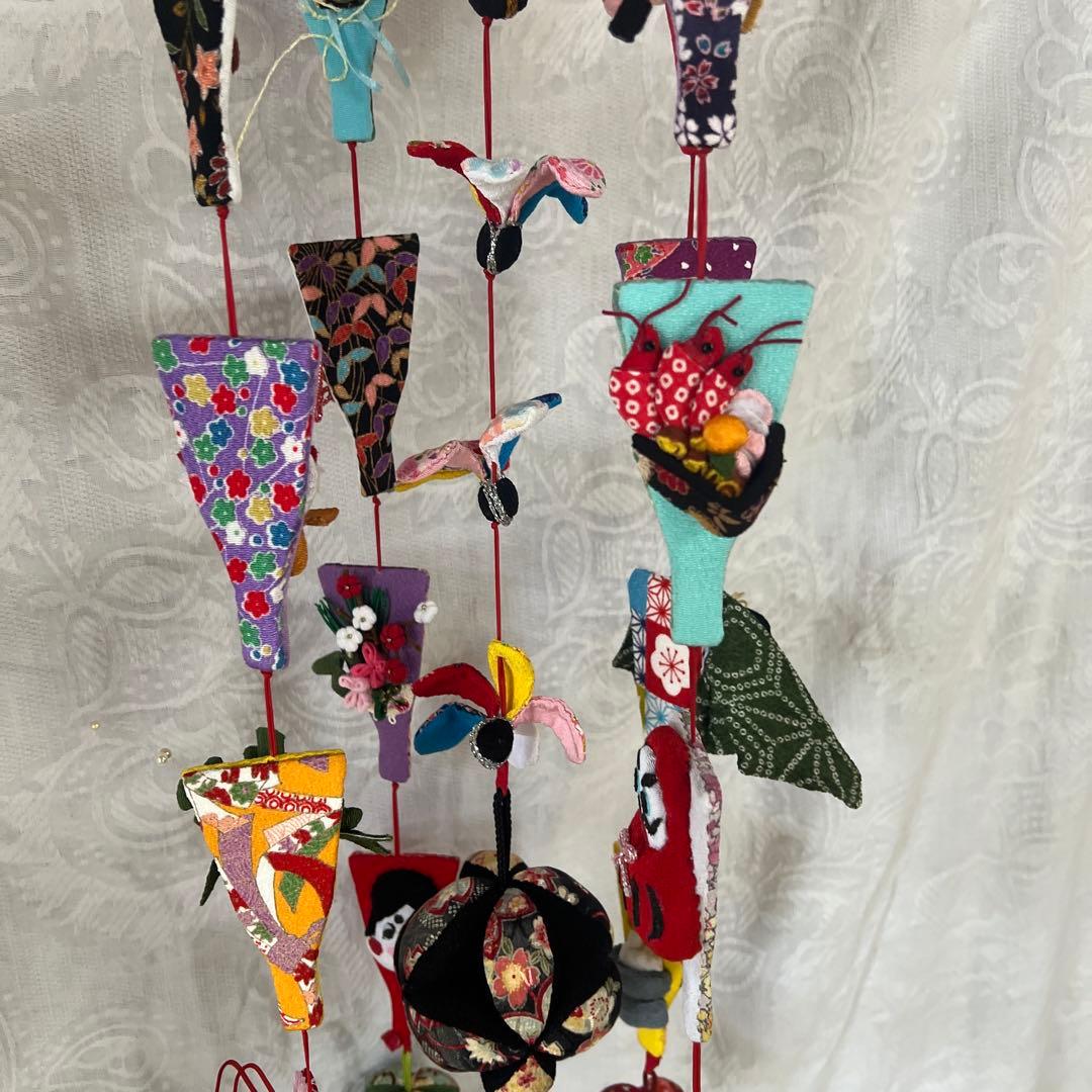 ちりめん吊るし飾り　　一月　（羽子板）