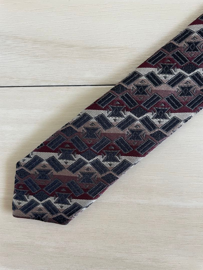 【美品】コムデギャルソン ネクタイ