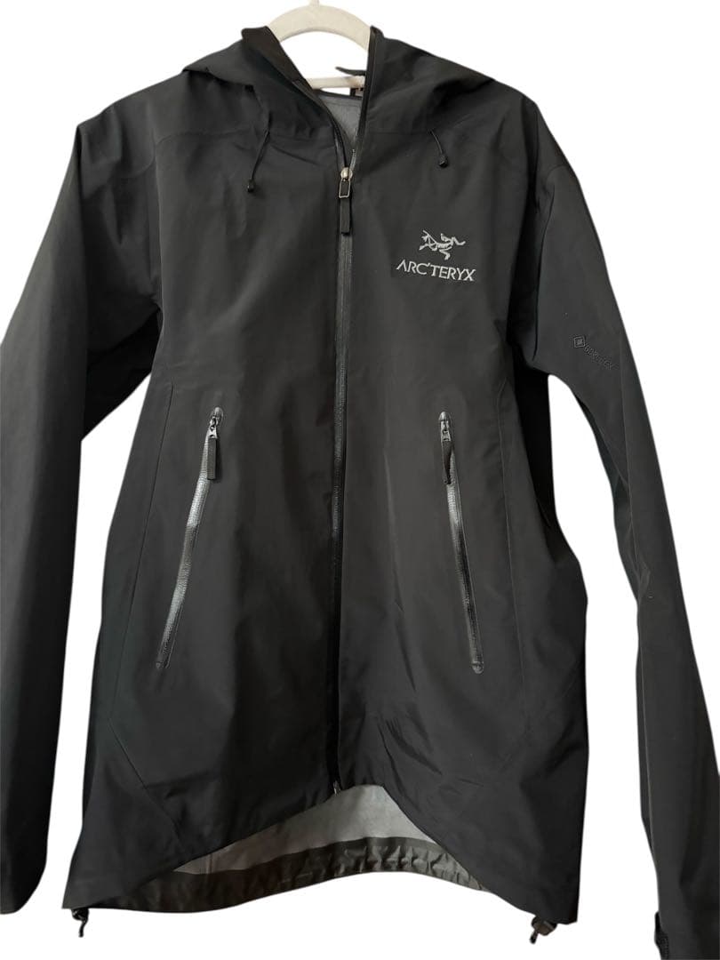 ARC'TERYX GORE-TEX マウンテンパーカー ブラック　Mサイズ