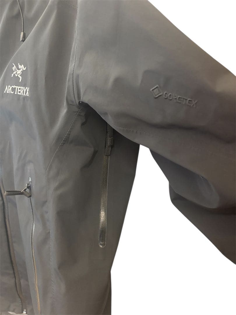 ARC'TERYX GORE-TEX マウンテンパーカー ブラック　Mサイズ