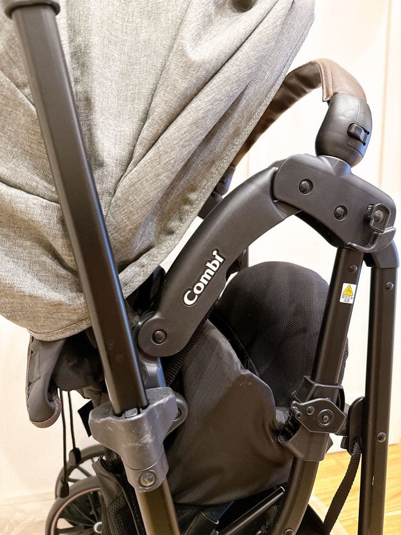 【消毒済】コンビ スゴカルSwitch エッグショック AS /ベビーカー