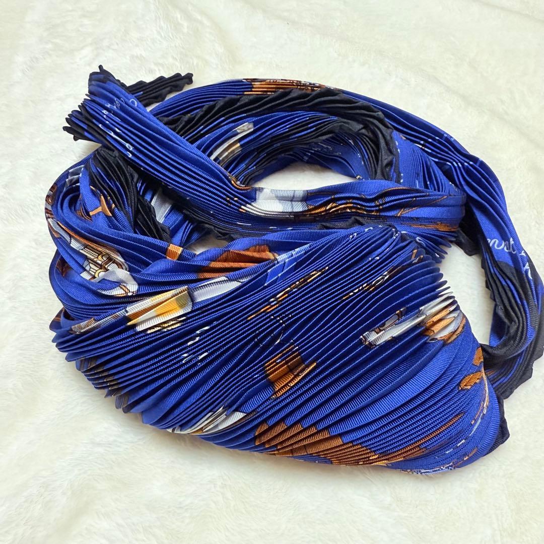 M*☆様 エルメス　プリーツ　カレ　スカーフ　青い木馬