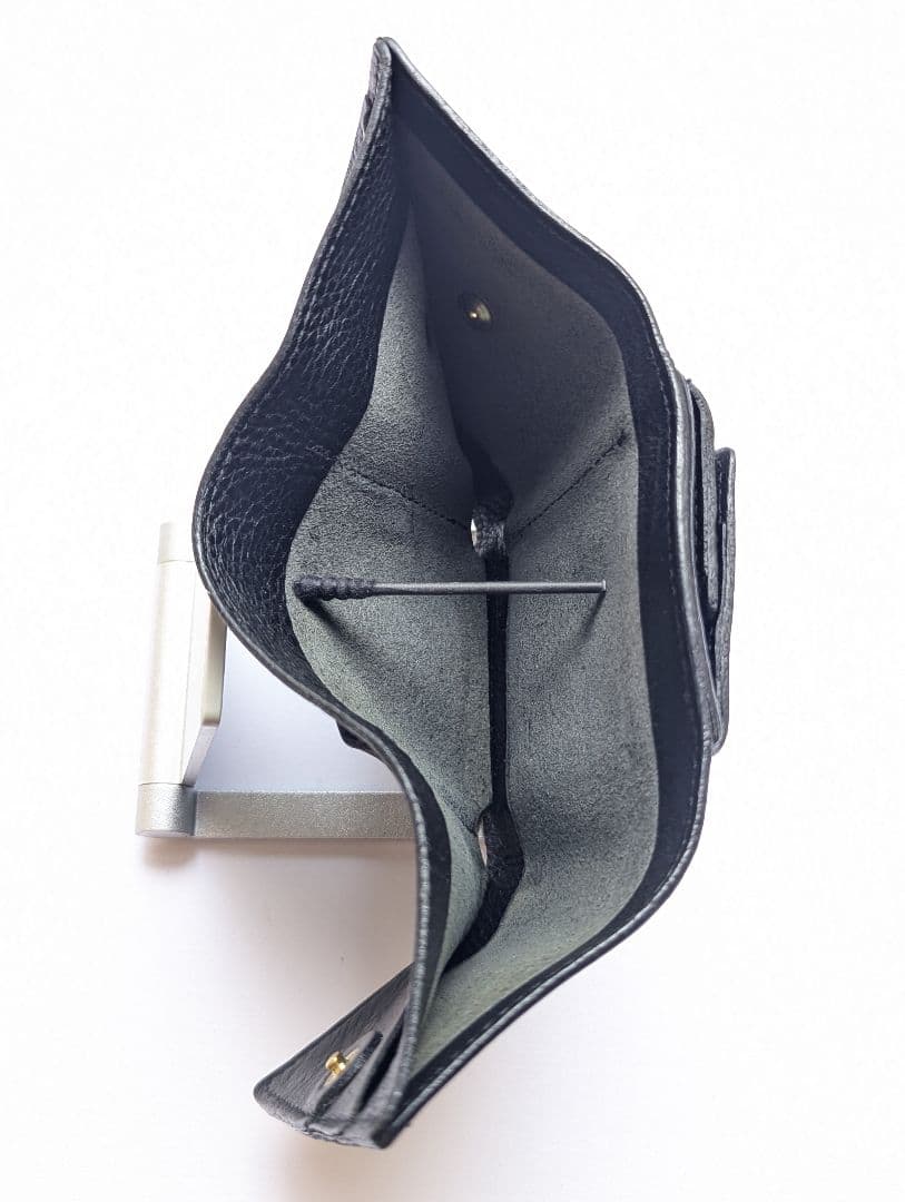 イルビゾンテ トリフォルドウォレット コンパクト ブラック シボ加工 男女兼用