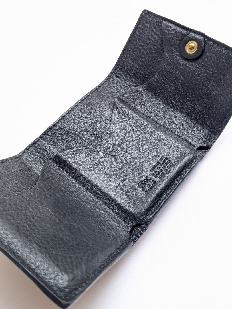 イルビゾンテ トリフォルドウォレット コンパクト ブラック シボ加工 男女兼用
