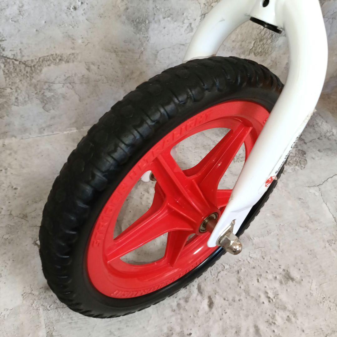 限定カラー ストライダー セーブザチルドレン コラボ 限定モデル