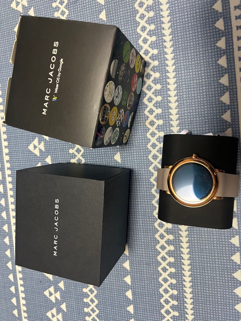 MARC JACOBS デジタル腕時計