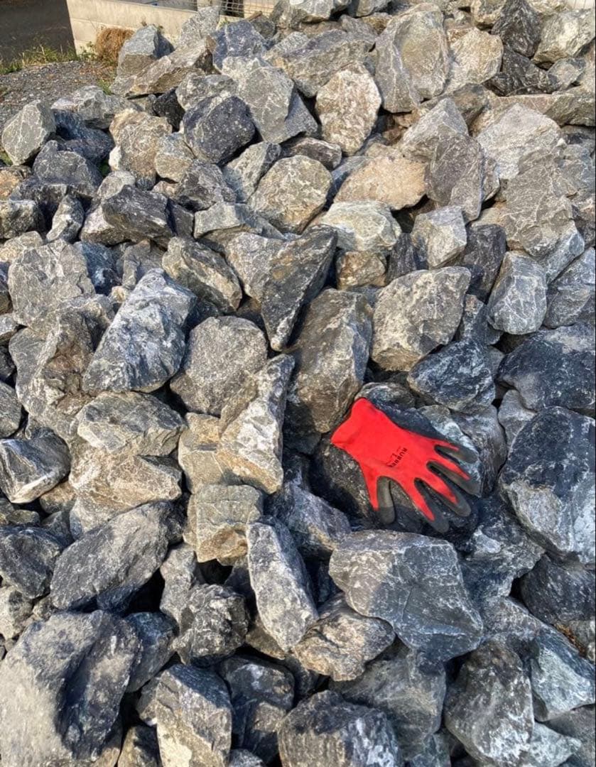 引き取り割栗石500kg◇ドライガーデン庭石スコリア南国リゾート岐阜石ミカモ石