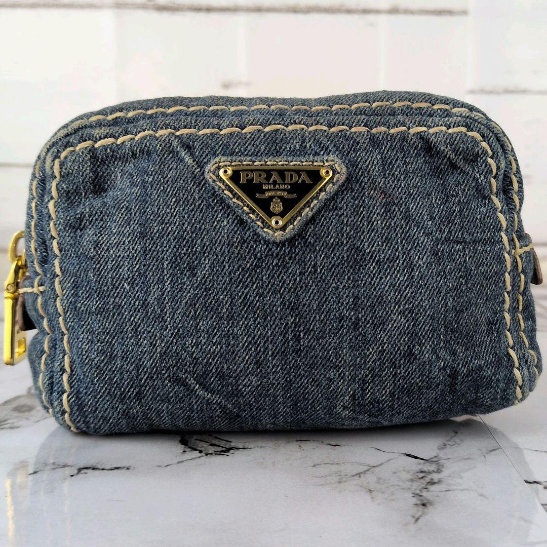 【美品】プラダ☆三角ロゴ　デニム　ゴールド　ミニポーチ　かわいい
