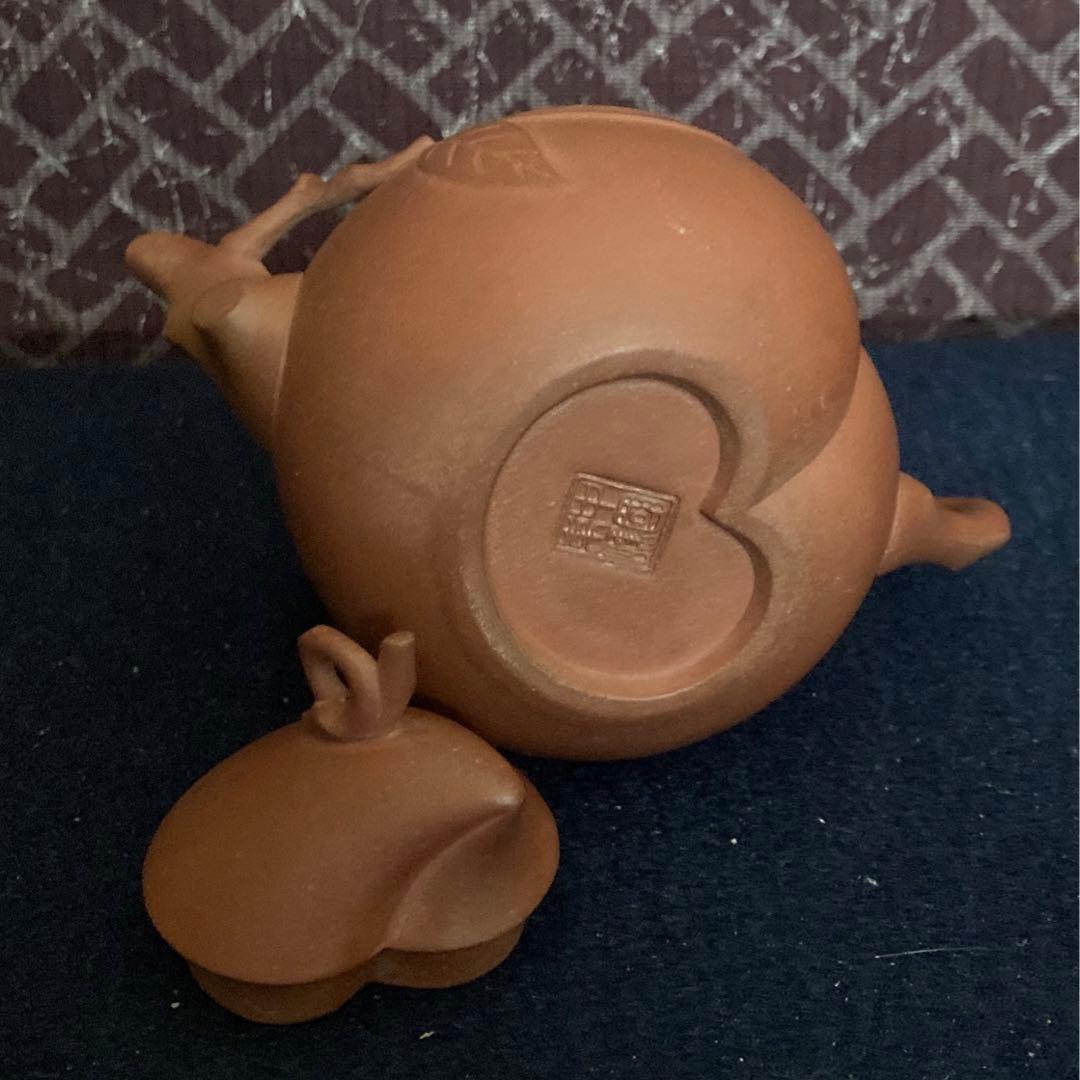 朱泥桃型茶心壷　朱泥急須　煎茶