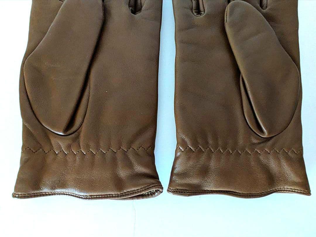 ⭐ゴン GIORGIO ARMANI キルティングデザイン手袋 ボタン付き