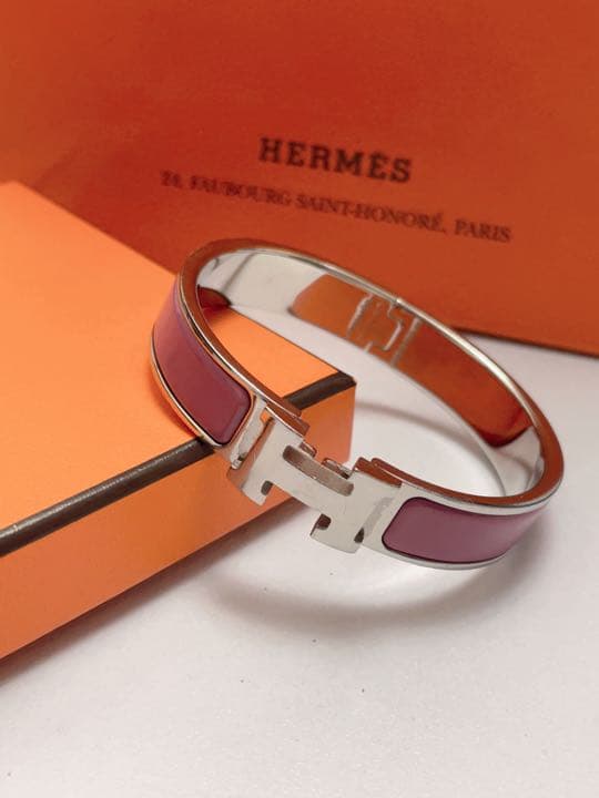 HERMES エナメルブレスレット 《クリックH》　ローズナカラット　シルバー