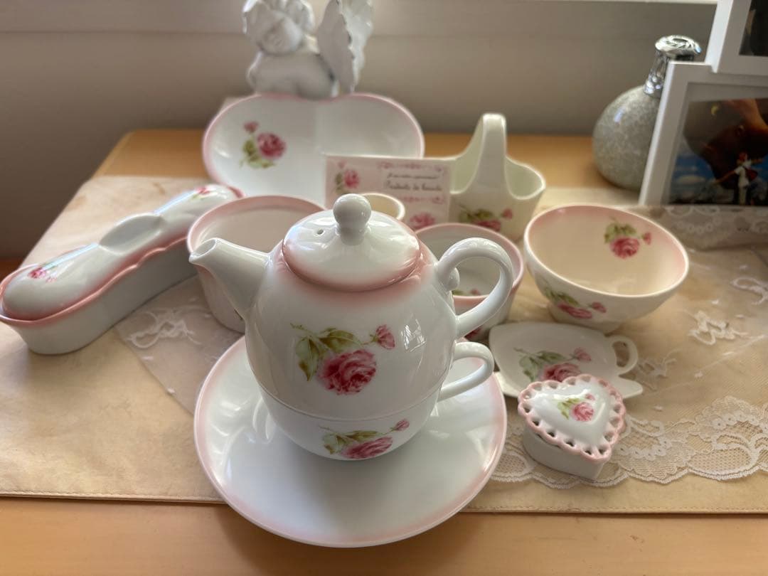 可愛いのが好き♡♡イマン♡イリス♡ティーフォーワン 陶器11点セット 新品