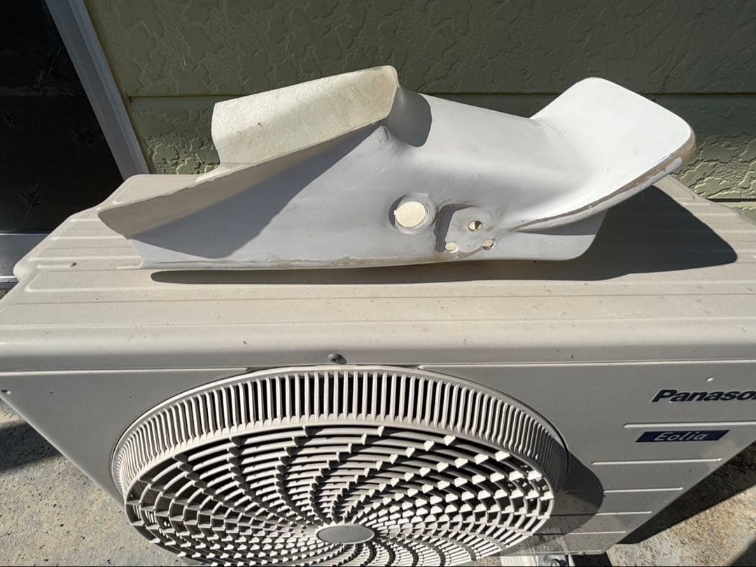 角目シャリー　テールカウル