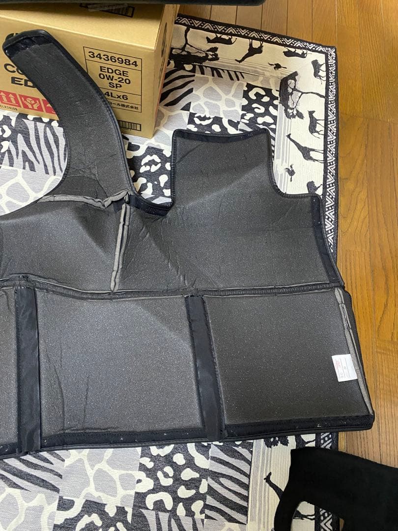 佐々木様エンジンカバー、ステップマットセット