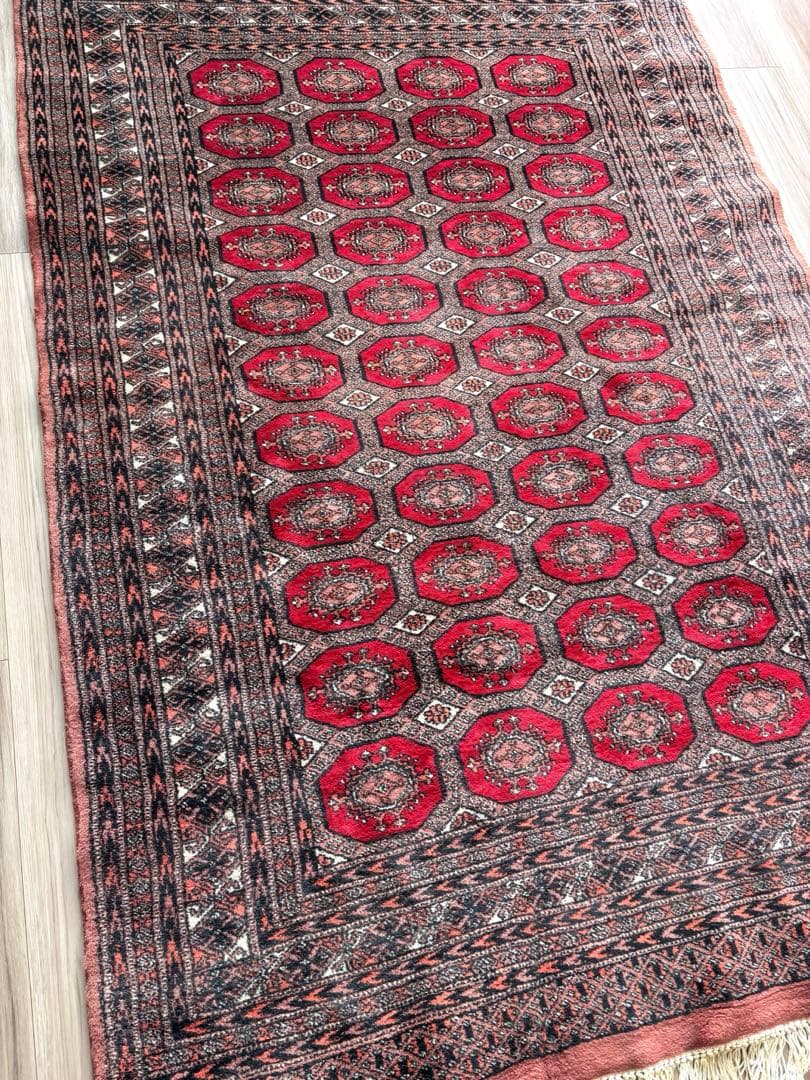 美品　アフガンラグ　ギュル紋様　トルクメンラグ　　202×125 経年40年