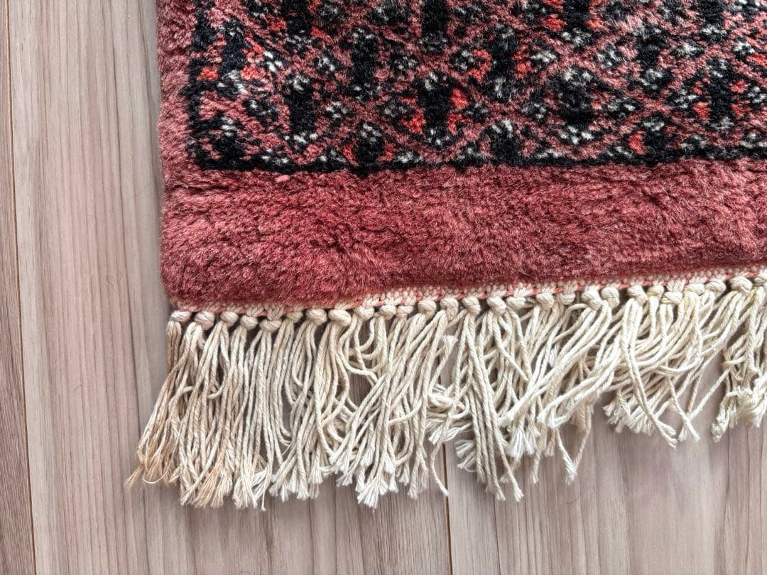 美品　アフガンラグ　ギュル紋様　トルクメンラグ　　202×125 経年40年