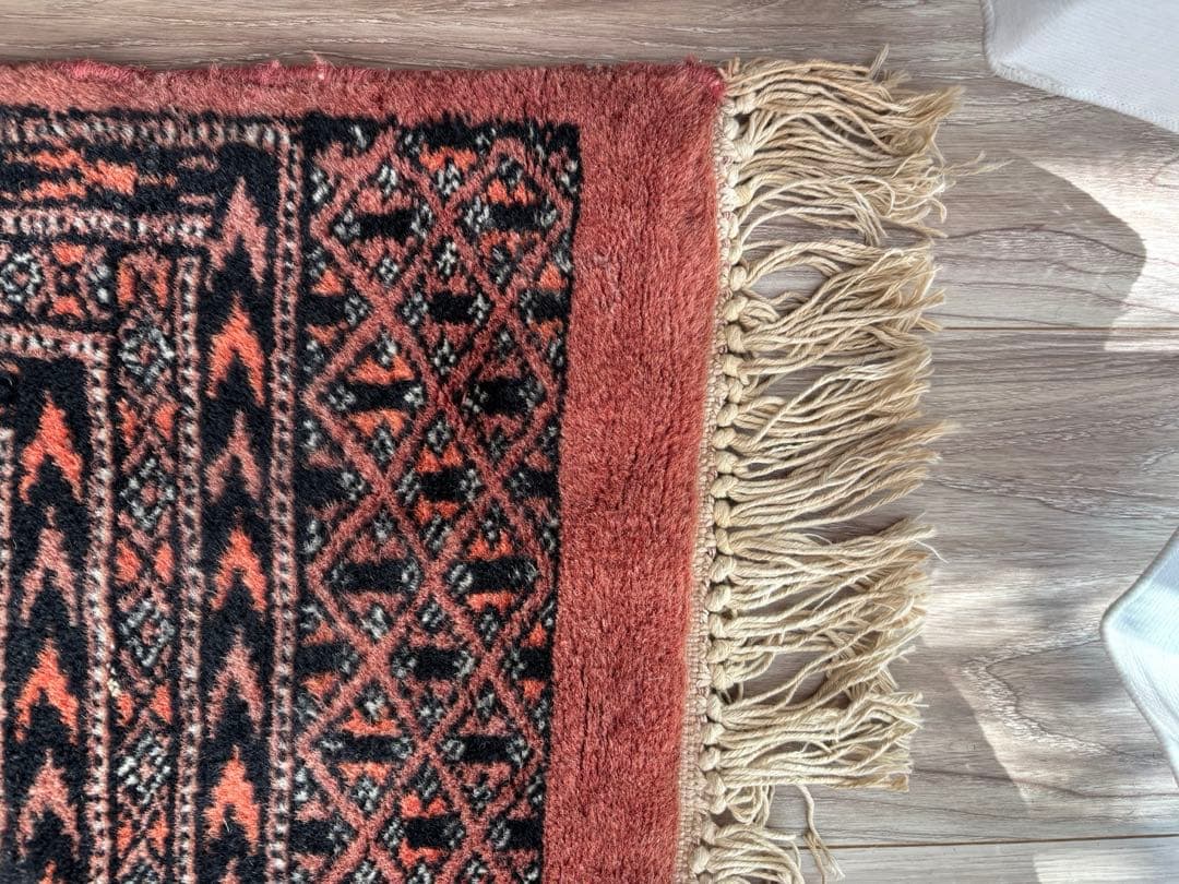 美品　アフガンラグ　ギュル紋様　トルクメンラグ　　202×125 経年40年