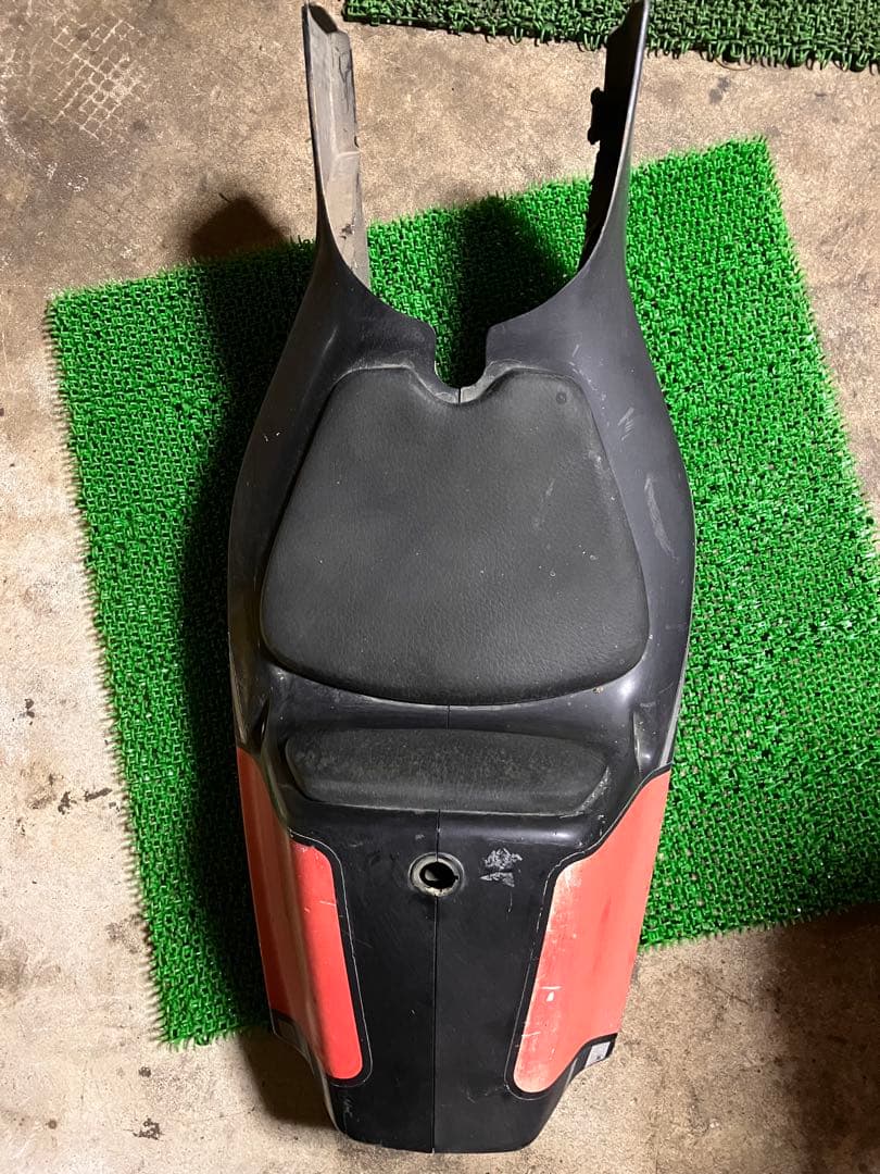 NSR50 シートカウル　AC10