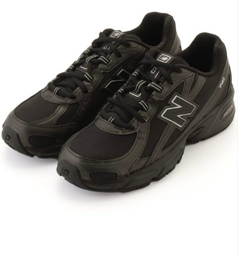 emmi ニューバランス U740