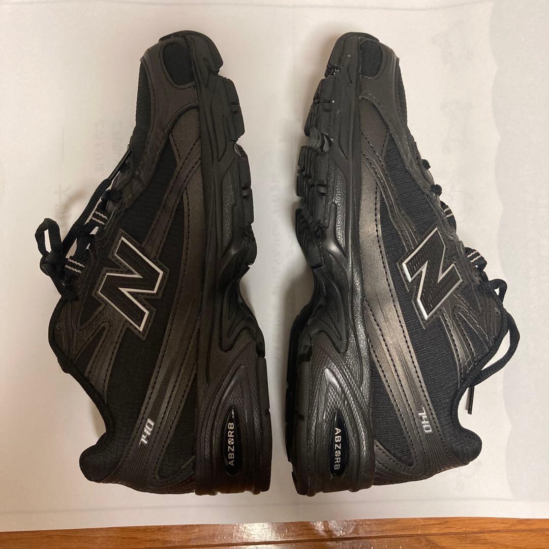 emmi ニューバランス U740