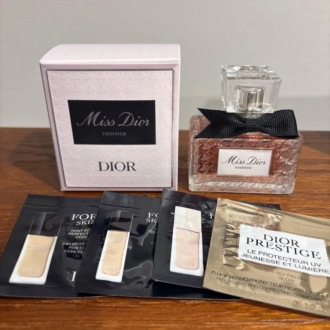 syst DIORミスディオールエッセンス（パルファン）35mL試供品付き