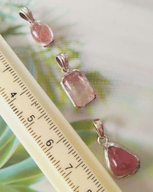 ストロベリークォーツ②　ペンダントトップ