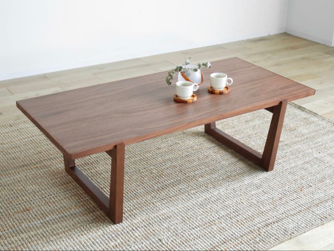 送料無料【美品】バレーナ センターテーブル 木製 ウォールナット