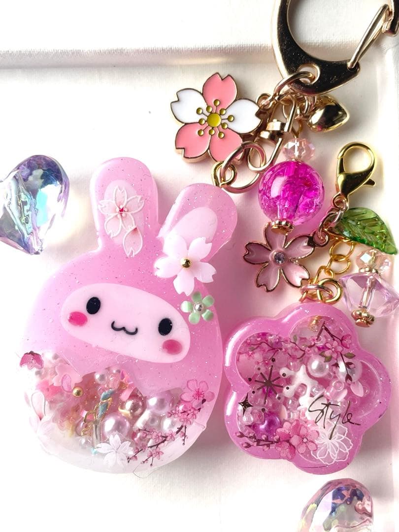 シャカシャカキーホルダー　spring桜イースターセットシェイカー