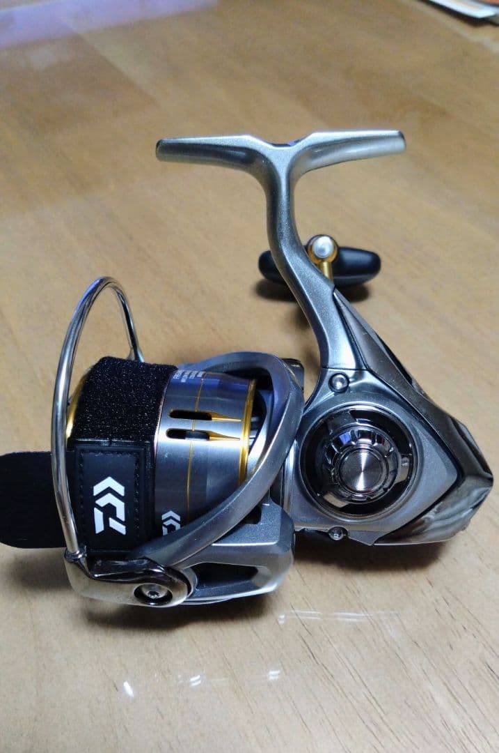 ダイワFREAMSLT4000S-CXH 11CALDIA2004 　2個セット