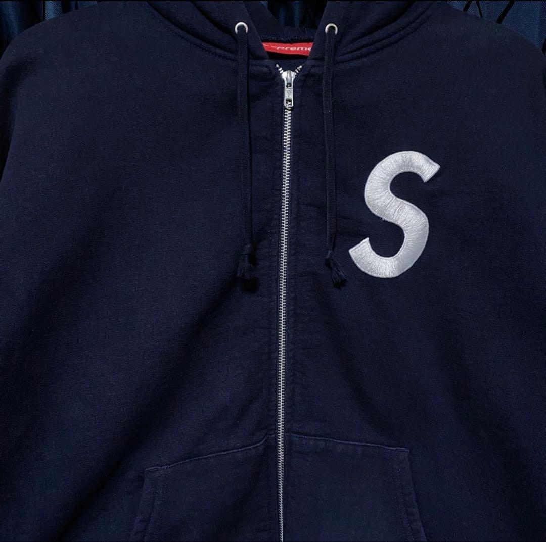 ネイビー　S Logo Zip Up Hooded Sweatshirt
