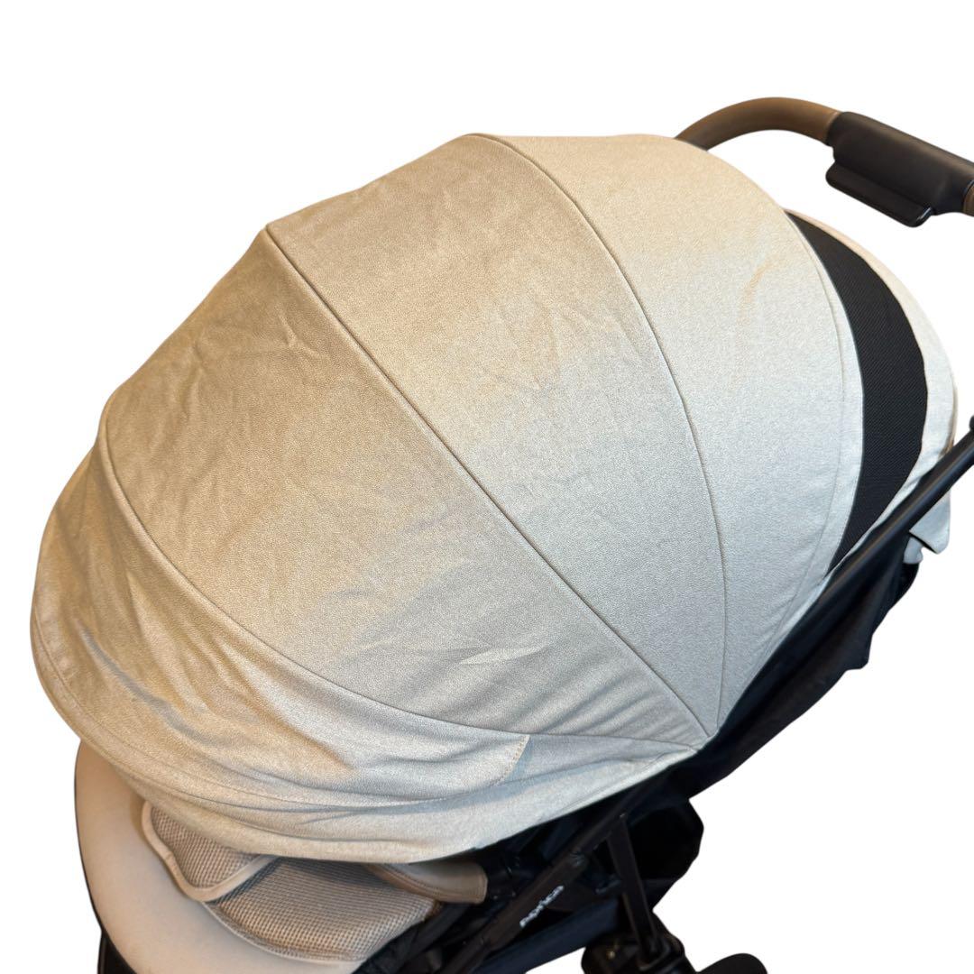 ヒカリコ　アップリカ スムーヴプレシャス ベビーカー 三輪 ベージュ