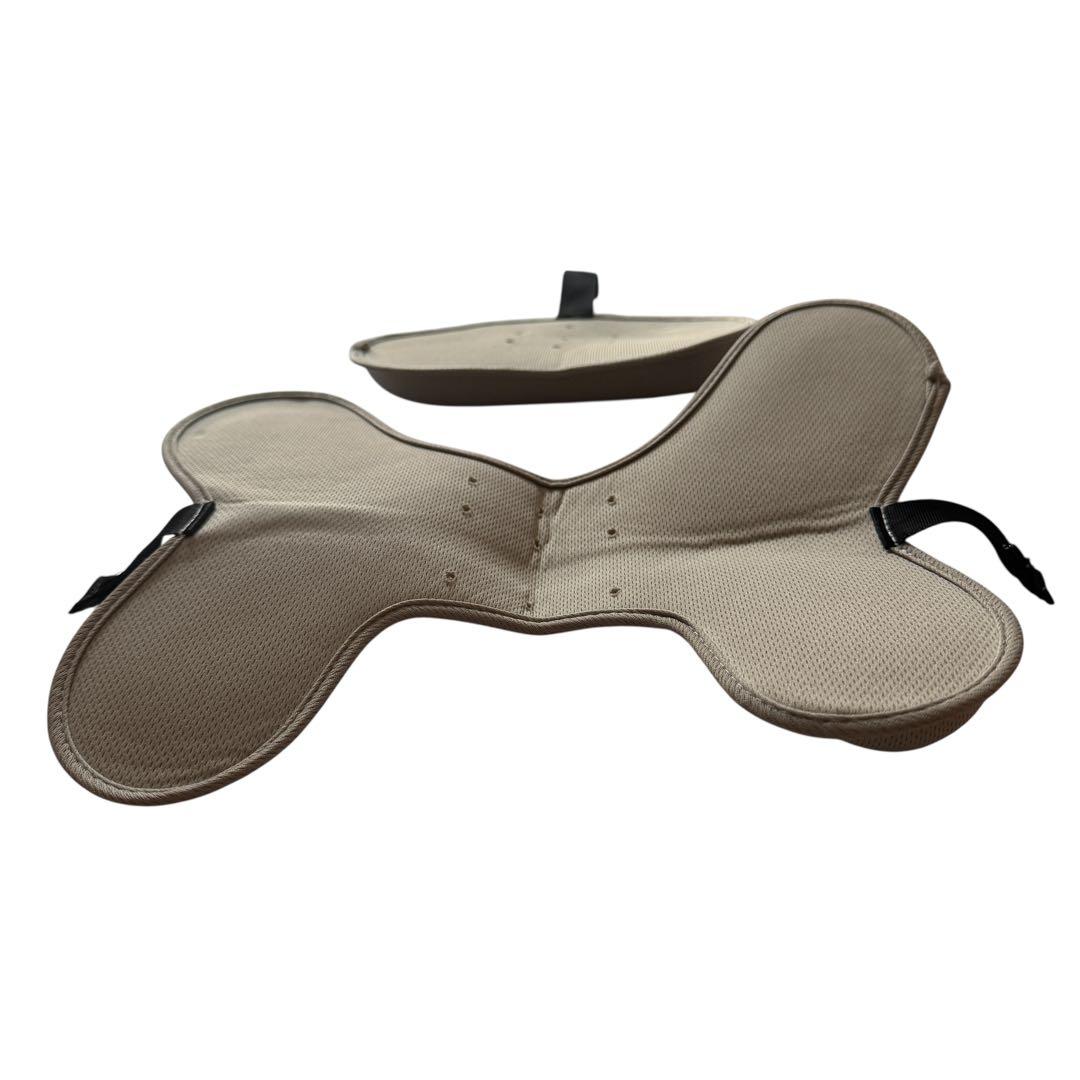 ヒカリコ　アップリカ スムーヴプレシャス ベビーカー 三輪 ベージュ