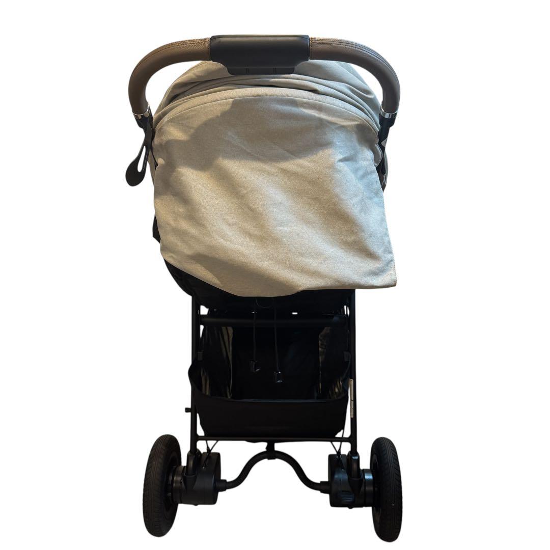 ヒカリコ　アップリカ スムーヴプレシャス ベビーカー 三輪 ベージュ