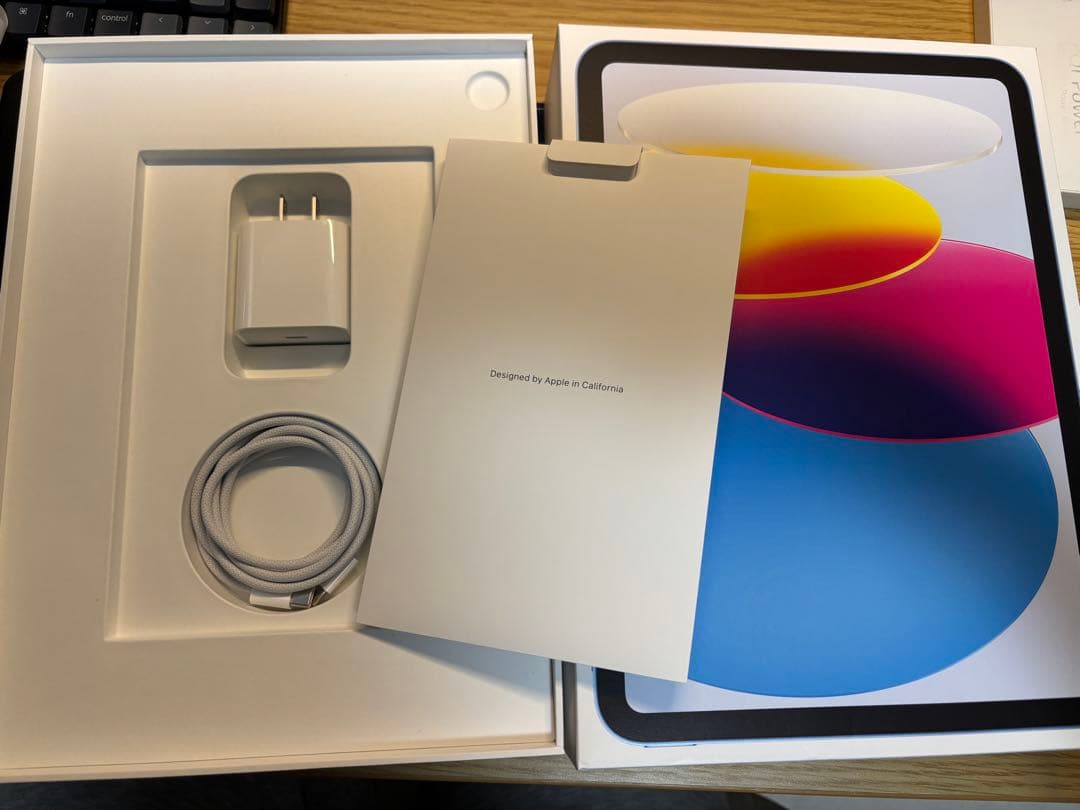 Apple iPad (第10世代) 64GB ブルー